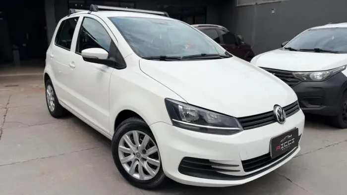 Volkswagen Fox Trendline 1.6 Flex 8V 5P 2016