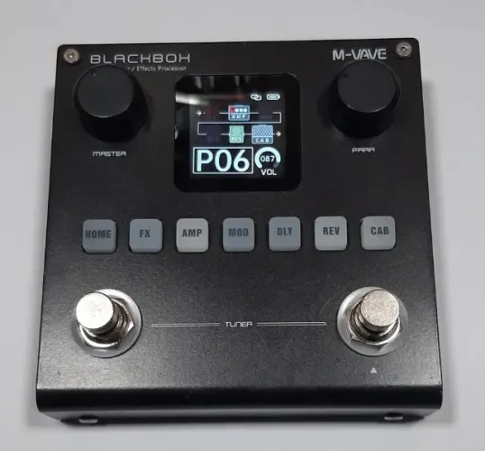 Pedal M-VAVE Blackbox/Annblack box para Guitarra/Baixo (Cabo USB + 2 Foot Switches)