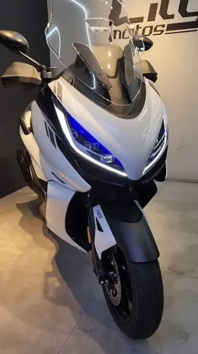 Zontes 350E - Apenas 6.000 km | Impecável | Scooter Premium