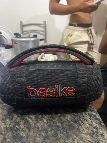 Caixinha de som basike
