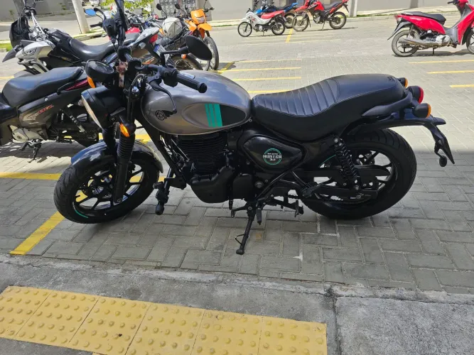 Royal Enfild Hunter 350 cilindradas revisada pronta para o próximo dono