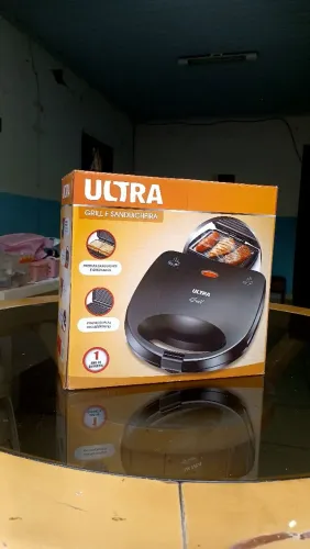 Sanduicheira Ultra nunca usada... lacrada para vc!