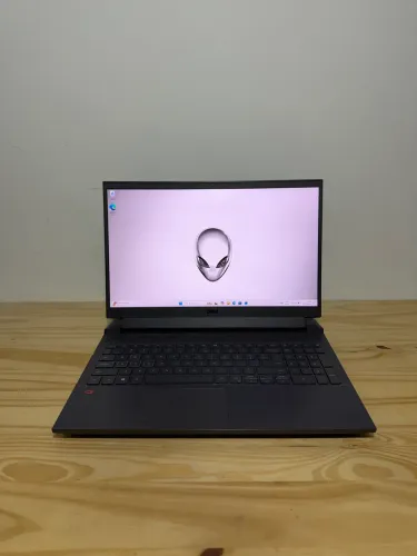 Notebook Dell G15 - RTX 3060 / AMD Ryzen 7 5800H / 16GB / SSD 512GB / Tela 165Hz
