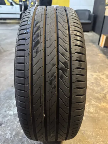 Pneu 215/55 R17 94V Continental UltraContact