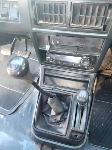 Ford Pampa 4X4 Jeep GL / L 1.6 (álcool) 1994