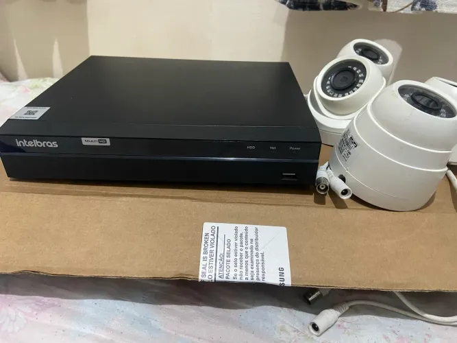 Kit cftv intelbras dvr + 4 câmeras de segurança