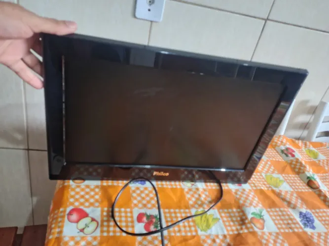 TV LCD Philco PH19C de 19 polegadas