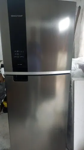 Refrigerado Brastemp Duplex frost free 375 litros na cor inox