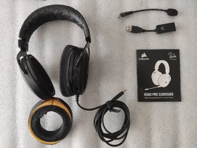 Headset Gamer Corsair HS60 Pro, Surround, Drivers 50mm, P/ PC, XBOX, PS4/5, Switch, Mobile