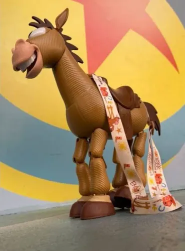 BALA NO ALVO TOY STORY - ITEM VENDIDO SOMENTE EM ORLANDO!!! 