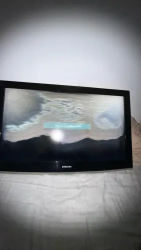 Vendo Tv Samsung 40 Polegadas ( Com mancha)