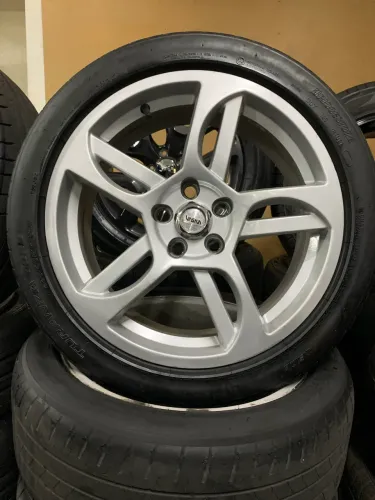 Roda aro 17 5x108 Jaguar Ford Focus Vaska