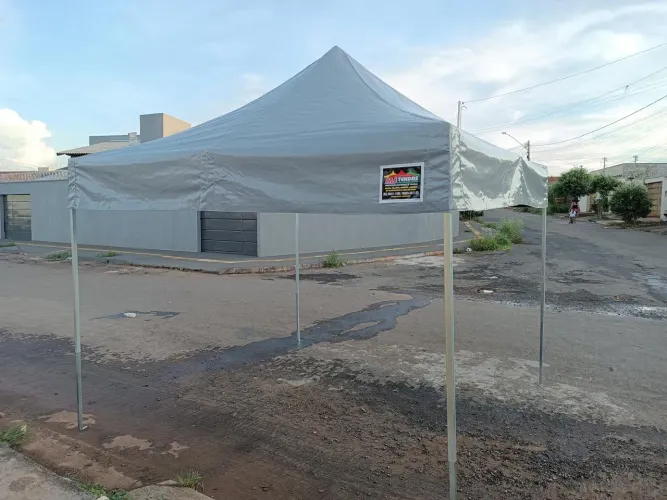 Tendas sanfonadas 3x3 R$ 1.000,00
