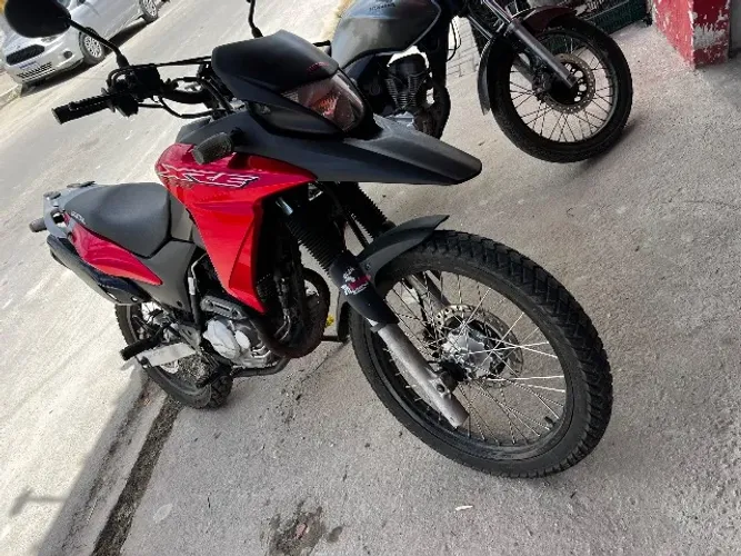 ? HONDA XRE 300 ? ANO 2016