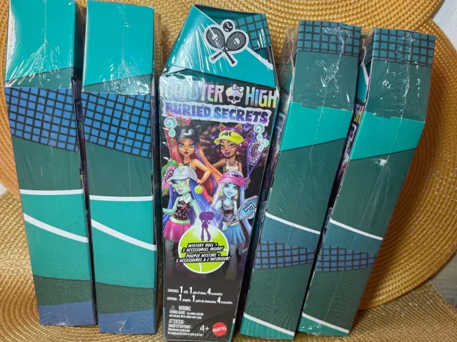 Monster High G3 Ghoulia Buried Secrets