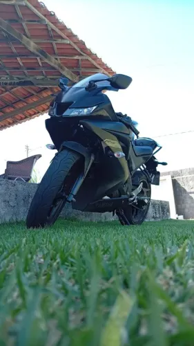 Vendo yamanha r15
