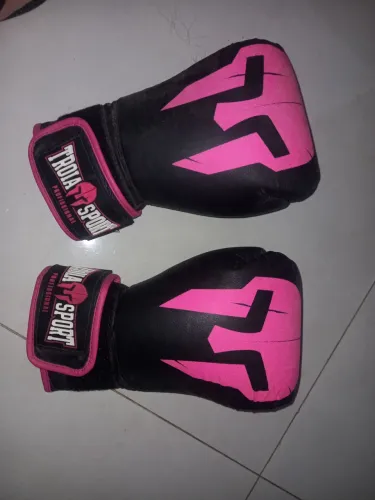 Luva de boxe tamanho 12 feminina  usada