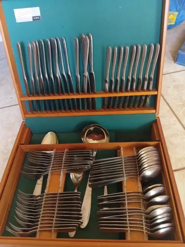 Kit faqueiro Inox (maleta)