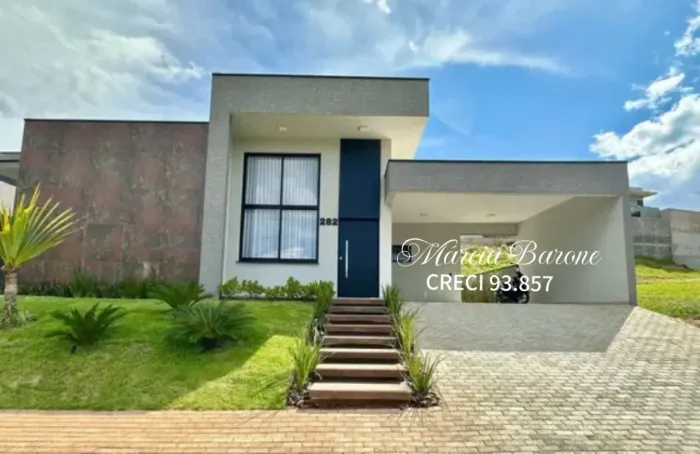 Linda Casa Térrea Mobiliada à venda no Condomínio Buona Vita em Atibaia.
