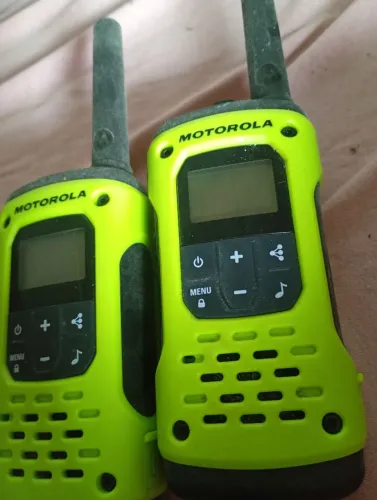 Rádio Motorola vem