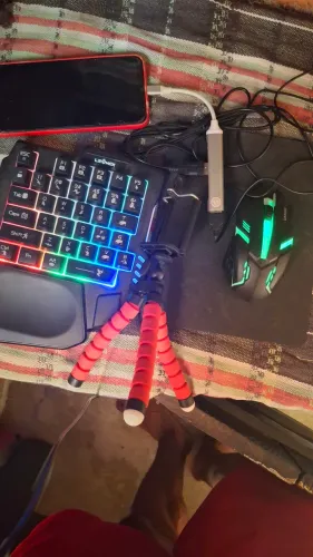 Kit Mobilador Gamer para Celular - Teclado e Mouse USB ?