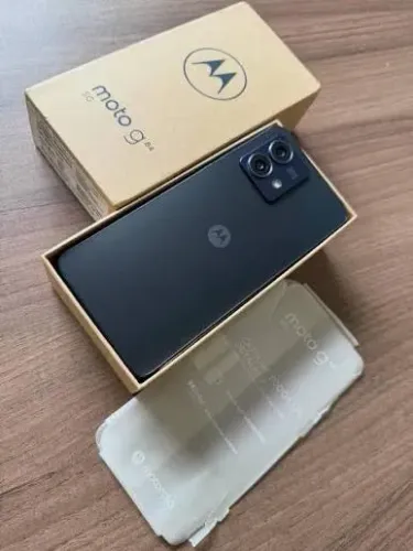 Celular Motorola 5g G84 pouco uso