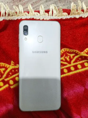 Samsung GalaxyA30