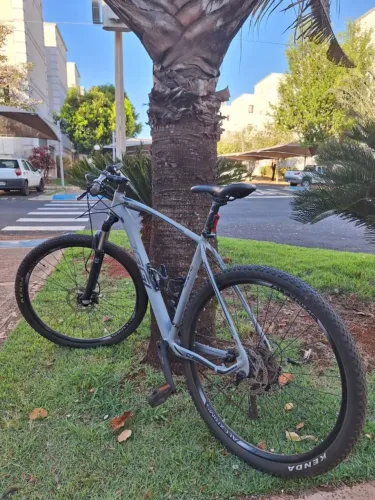 Bicicleta usada Oggi Big Wheel 7.2