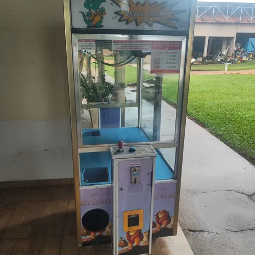 Máquina de ursinho de pelúcia 