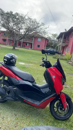 Yamaha NMAX 160 2025 - baixa km , impecável