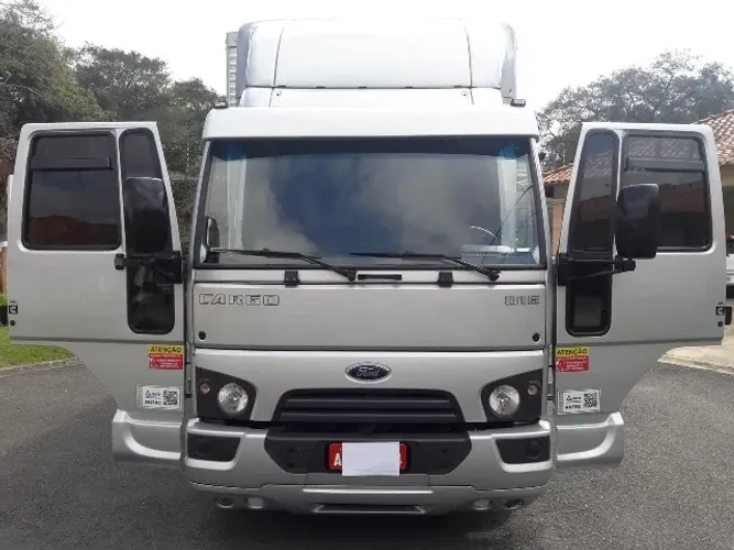 Ford Cargo Modelo 816/S Ano 2016