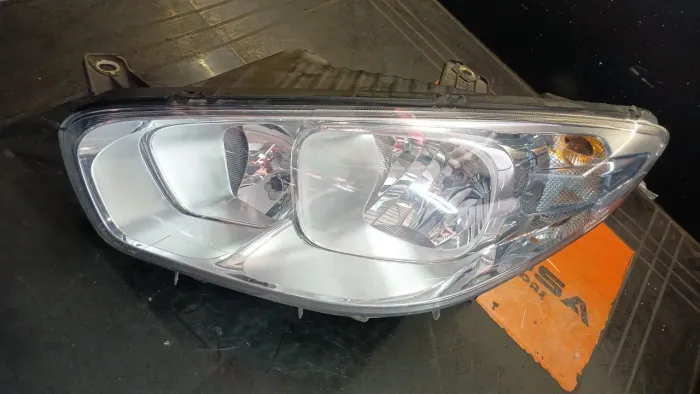Farol esquerdo Fiat grand siena 2013 a 2022 original