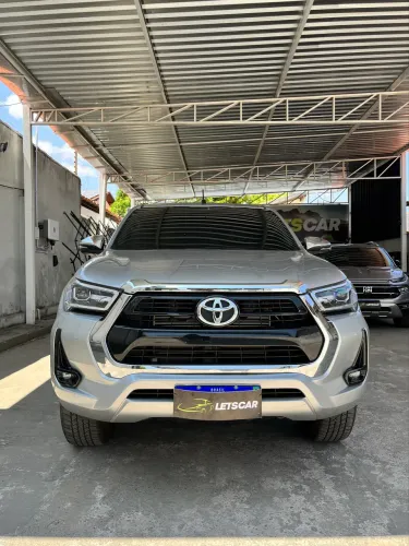 Toyota Hilux CD SRV 4X4 2.8 TDI Diesel Aut. 2025