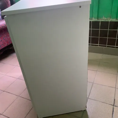Vendo Armário duas portas