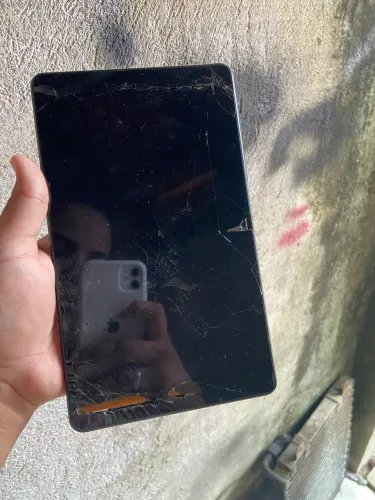 Vendo três celulares para retirada de peças ou conserto