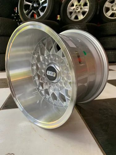 Rodas BBS aro 15 6x139 PickUp tala 10 Et-50 negativo Taluda C/Borda 