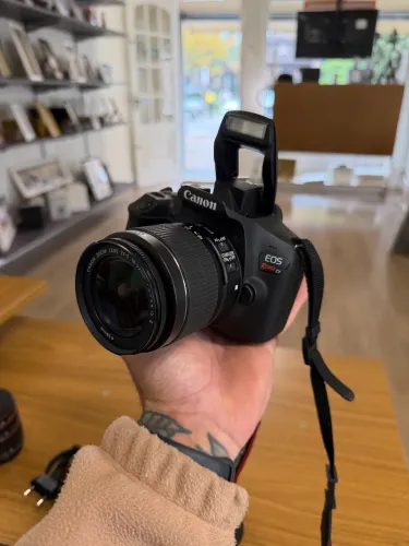 Cânon eos T7