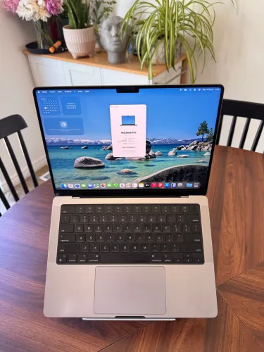 MacBook Pro 14 M1 Pro 16GB 512GB Excelente Estado