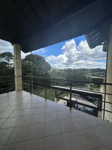 Imóvel para venda possui 780 metros quadrados com 6 quartos