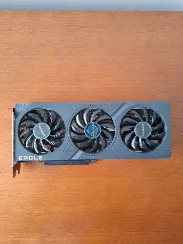 Placa de Vídeo RTX 4060 Ti Eagle OC Gigabyte NVIDIA GeForce 8GB