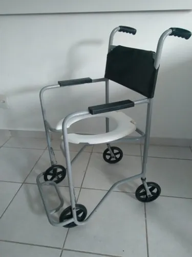 Cadeira Higiênica ( Locação Mensal)