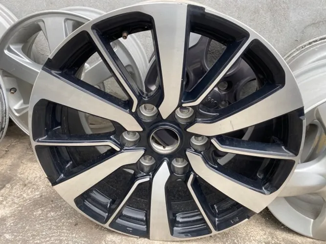 Roda Mitsubishi Pajero Sport aro 18 original unidade valor mínimo