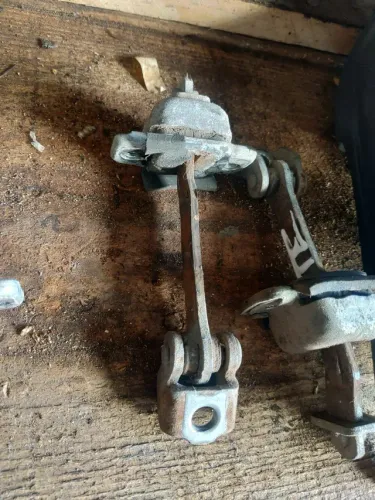 Limitador de porta Corsa joy