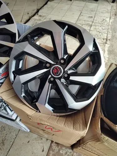 Rodas aro 15 tarantula em 10 x sem juros furacão 4x100<br>