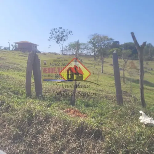 Venda de Terreno / Lote na cidade de Pindamonhangaba