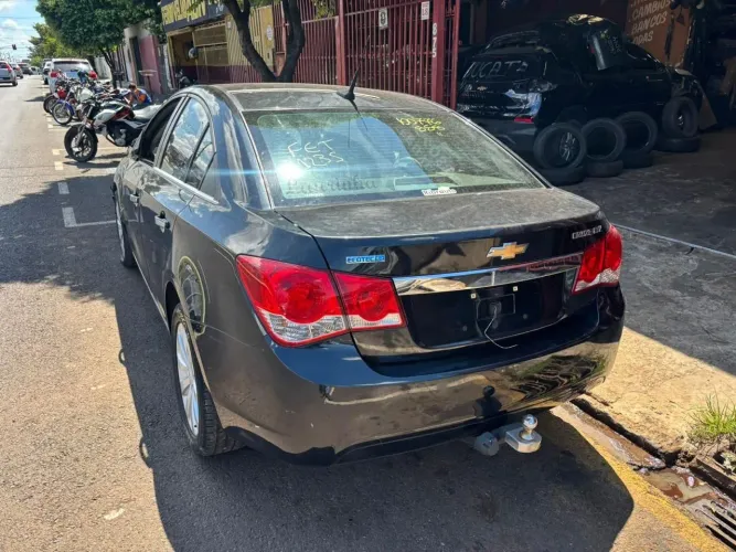 Tampa Traseira GM Cruze 2013 Sedan