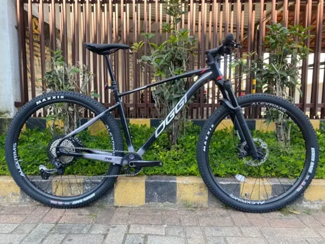 Bicicleta Oggi Big Wheel 7.6 2024 1-12 Shimano Deore XT - 18x sem Juros