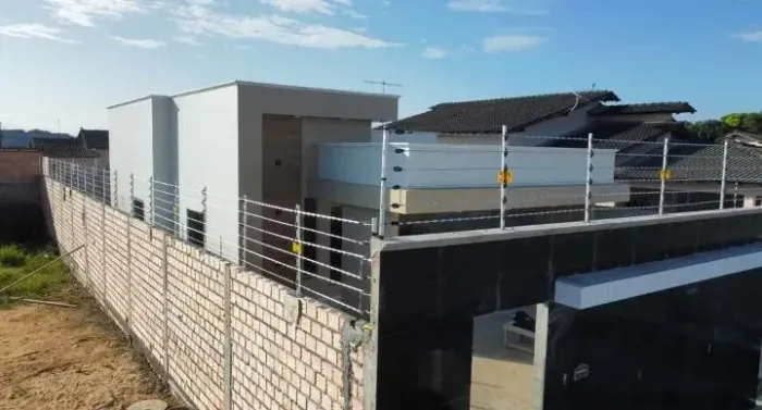 Cerca Elétrica & Concertina monitorada App