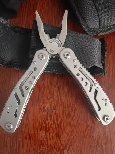 Multiferramenta de Aço Inoxidável