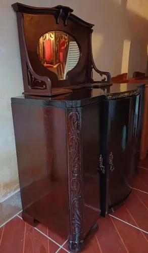 Balcão com espelho - de madeira 